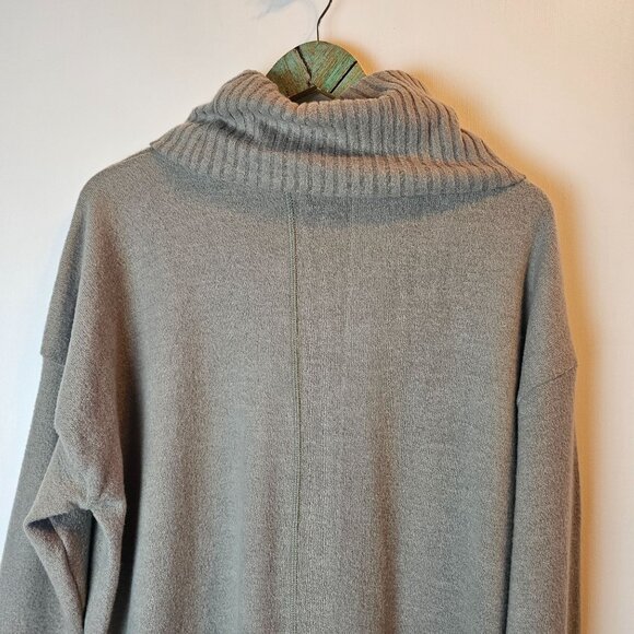 Lulu's Women's Autumn Daze Sage Green Cowl Neck Tunic Oversize Sweater Dress, XL - Picture 6 of 9